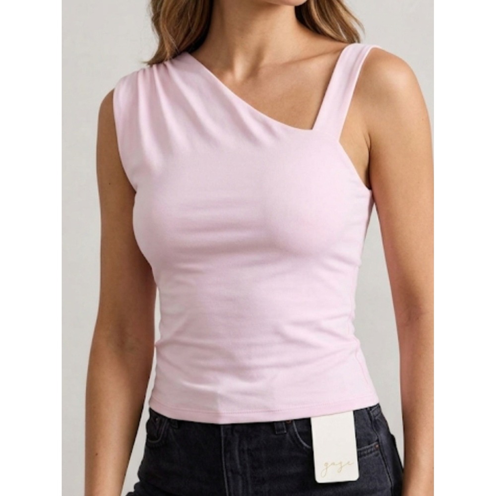 Gaze Women's Top Sleeveless Slim fit Size Medium Color Pink NWT